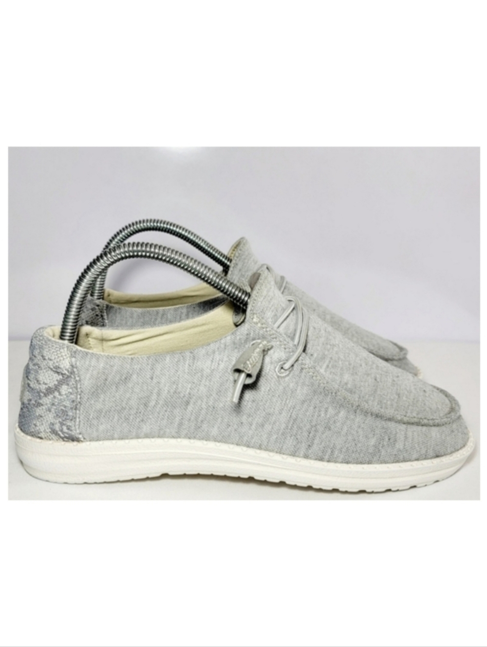 Hey Dude Women's Size 8 Wendy Stretch Fleece Loafers.